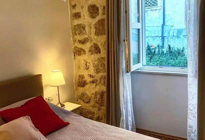 پانسیون Rilati Palace Dubrovnik 3