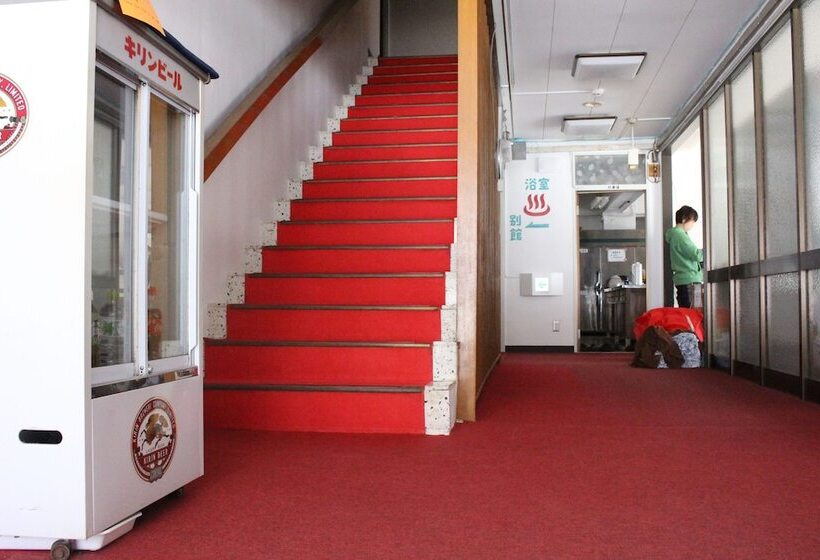 Biei Guest House Sirogane No Yu   Hostel