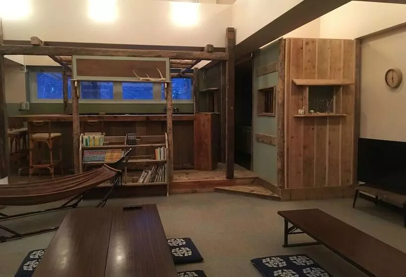 Biei Guest House Sirogane No Yu   Hostel