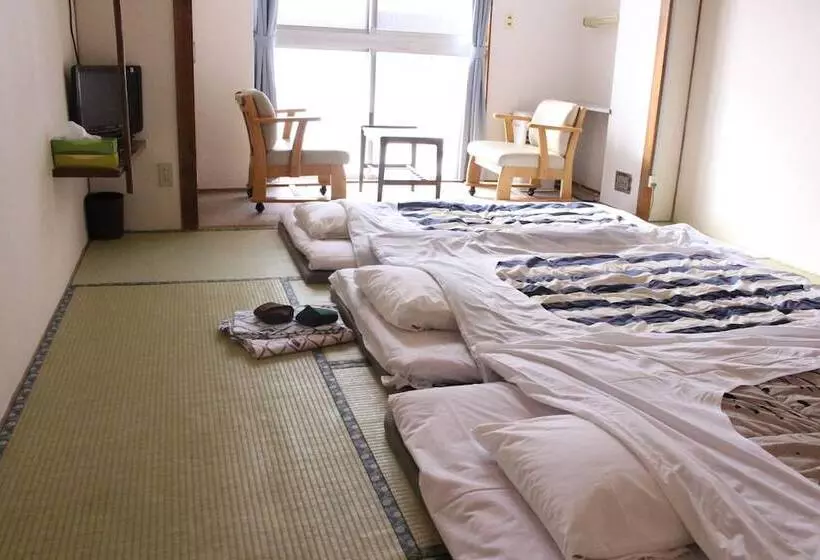 Biei Guest House Sirogane No Yu   Hostel