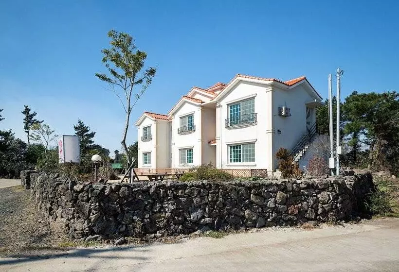 Hong Hong Guesthouse Hostel