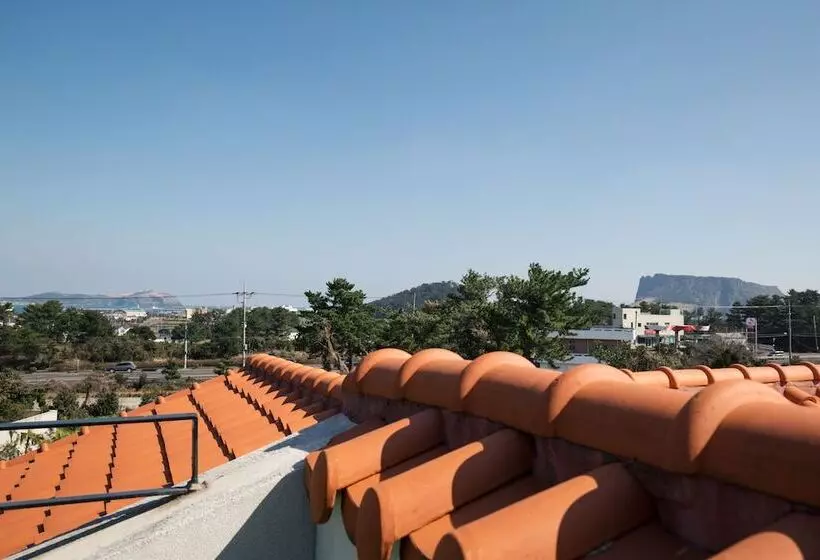 Hong Hong Guesthouse Hostel