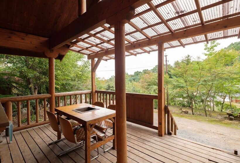 בית מלון כפרי Log Cabin Kinoko No Sato