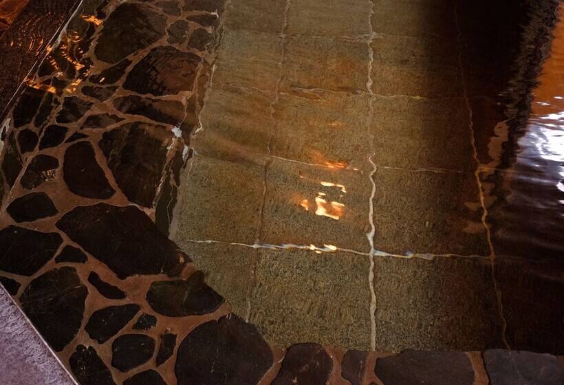 בית מלון כפרי Log Cabin Kinoko No Sato