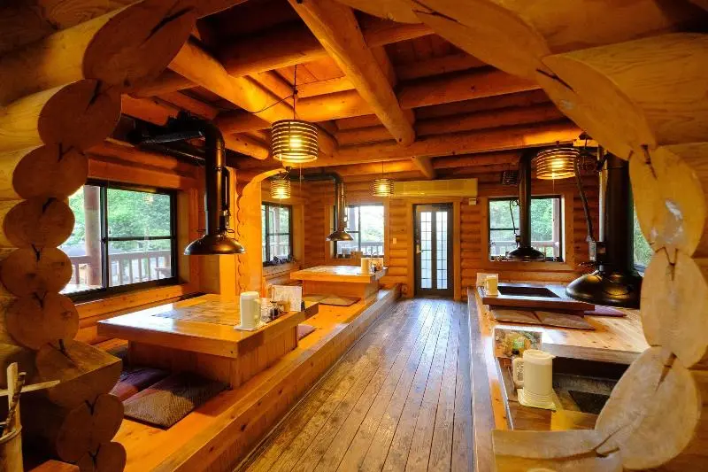 ホテル Log Cabin Kinoko No Sato