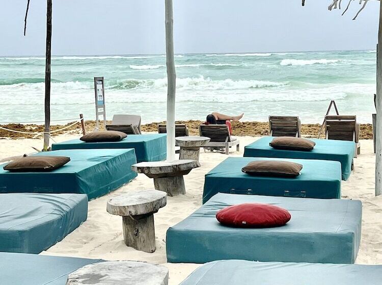 Szálloda Posada Lamar Tulum Beach Front And Pool