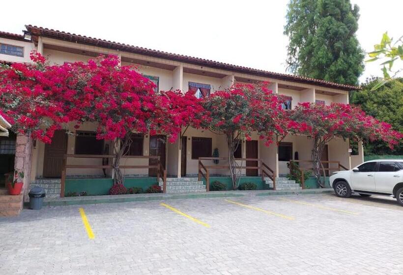 ホテル Pousada Primavera