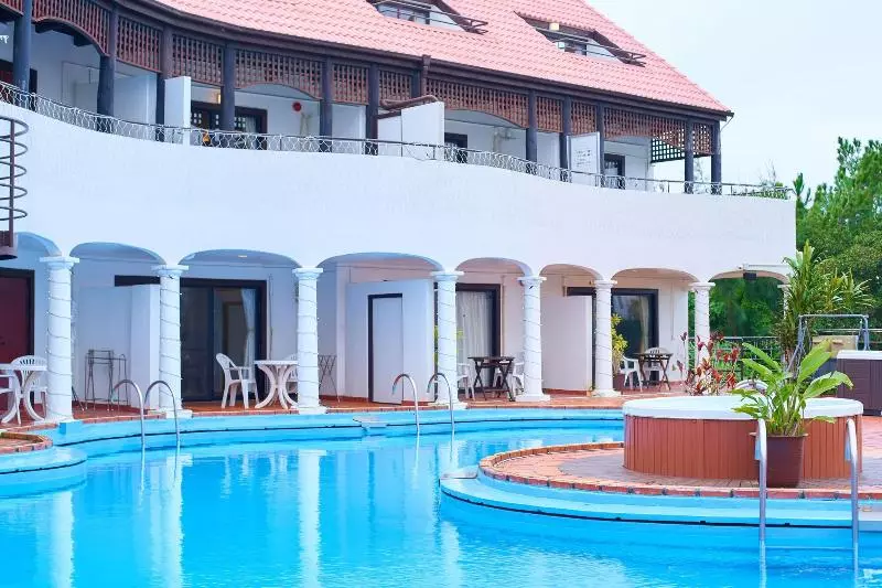 Hôtel The Pool Resort Okinawa