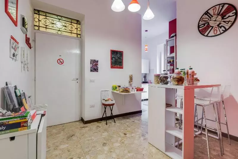 پانسیون Allegra's House