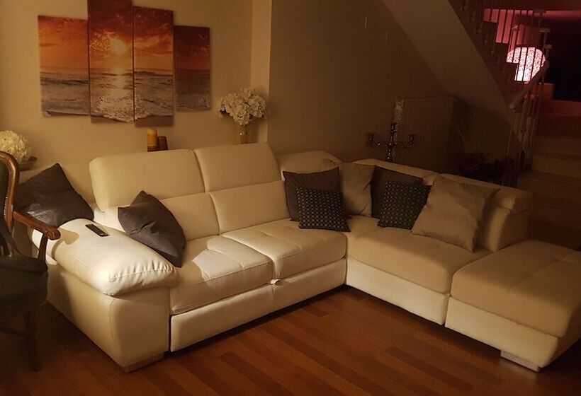 Pompeii Ruins De Charme B&b