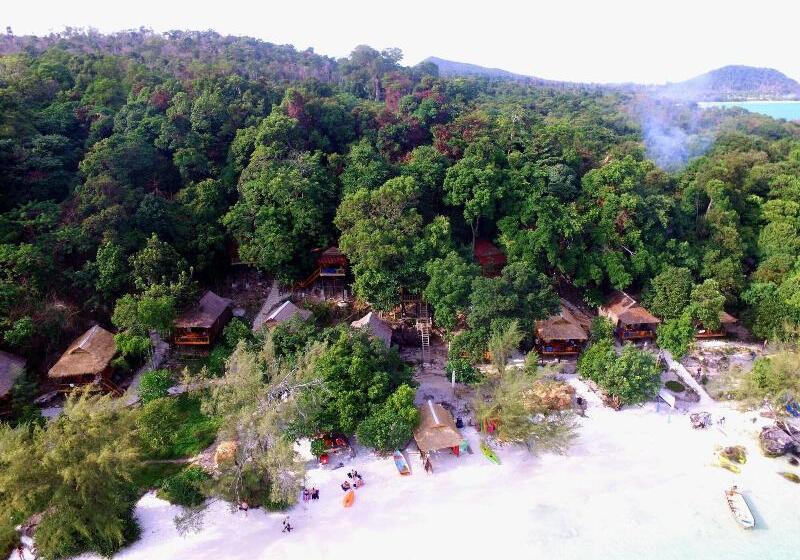 Resort White Beach Bungalows