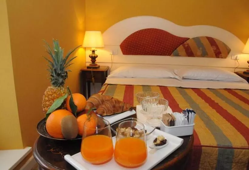 Hotelli Albergo Roma