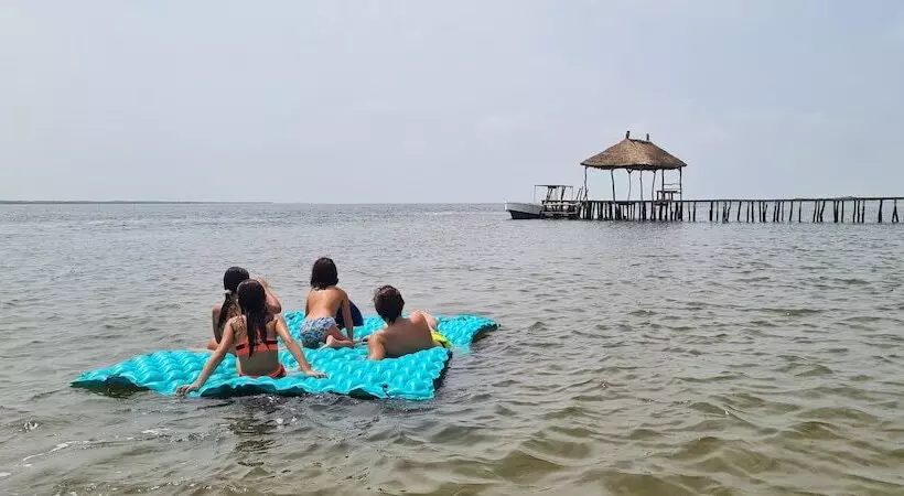 هتل Hakuna Lodge