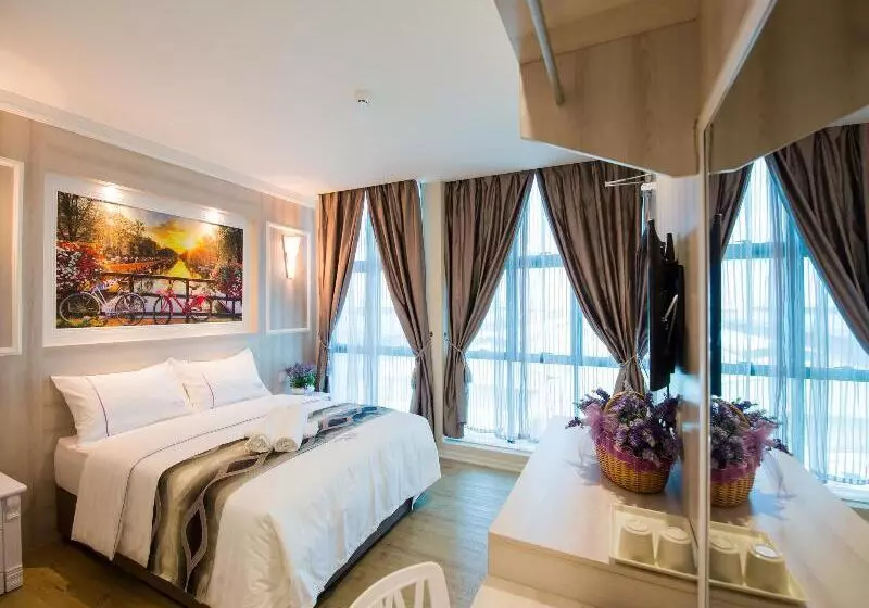 Hotelli Lavender Inn Usj