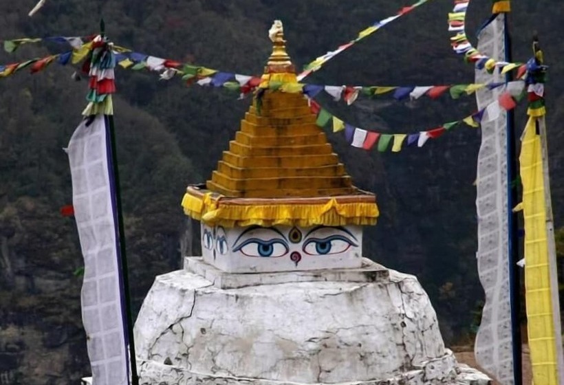 Отель Mountain Lodges Of Nepal Namche