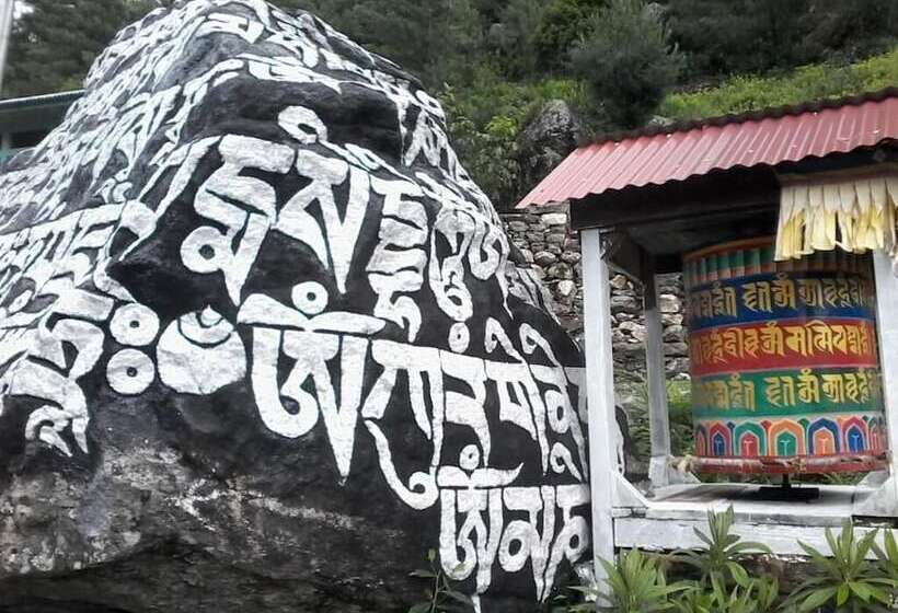 Отель Mountain Lodges Of Nepal Namche
