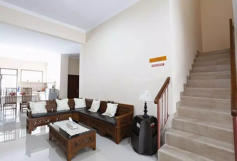 Hotelli Reddoorz @ Condong Catur 3