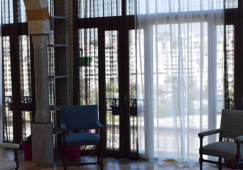 پانسیون Damask Rose, Lebanese Guest House