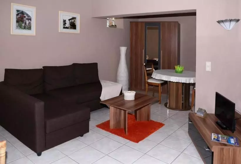 Ferienwohnungen Pension Aurora