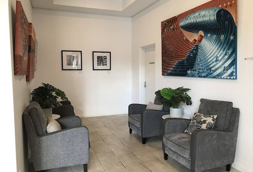 The Palms Apartments