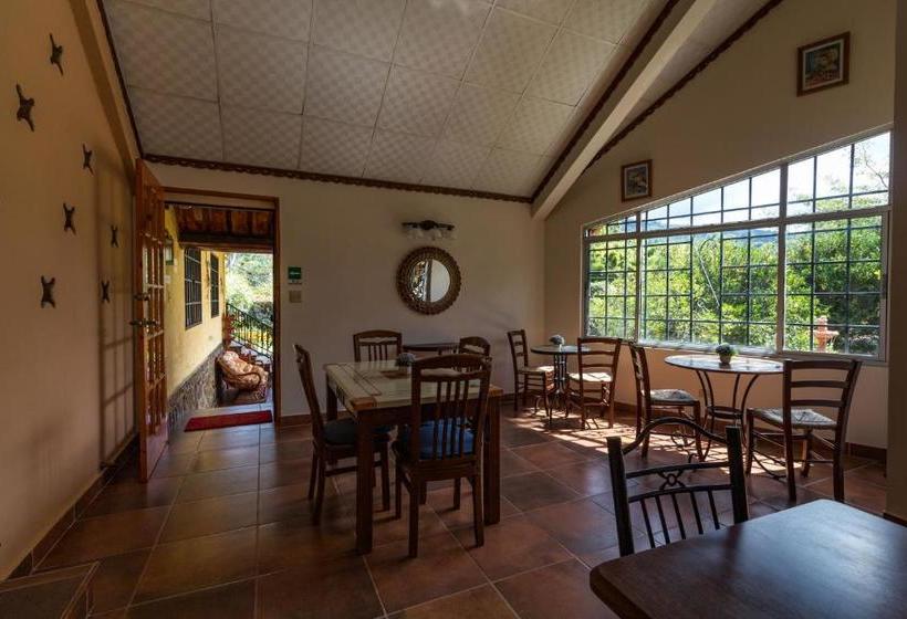 مبيت وإفطار Casa Alegria