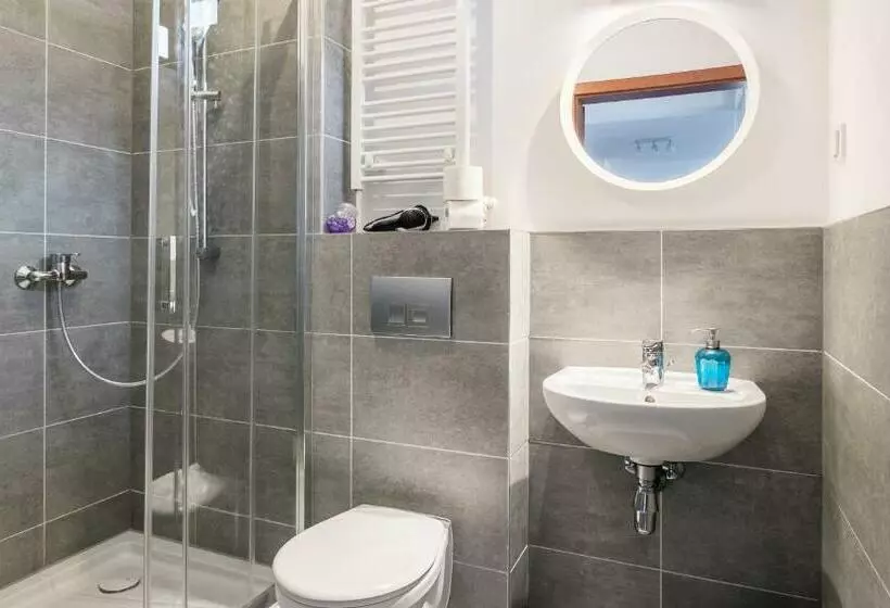 Green Garden Residence