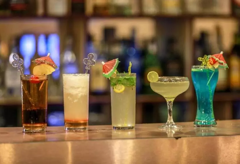 هتل Bharatpur Garden Resort