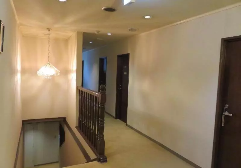 Nikko Pension L'escale