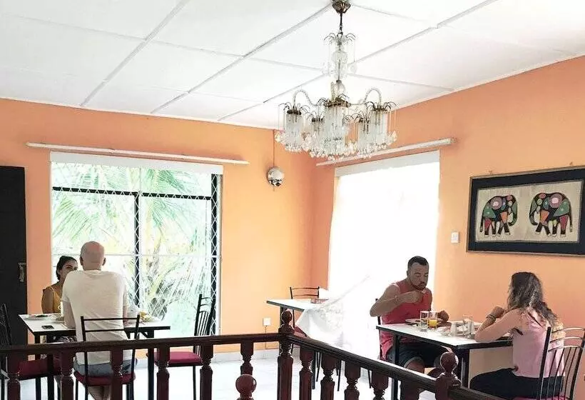 Majatalo Cloud Inn Kandy Homestay