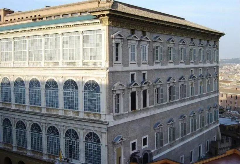 پانسیون My Bed Vatican Museum