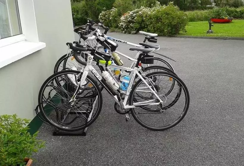 The Rose Garden Bed & Breakfast And Cafe