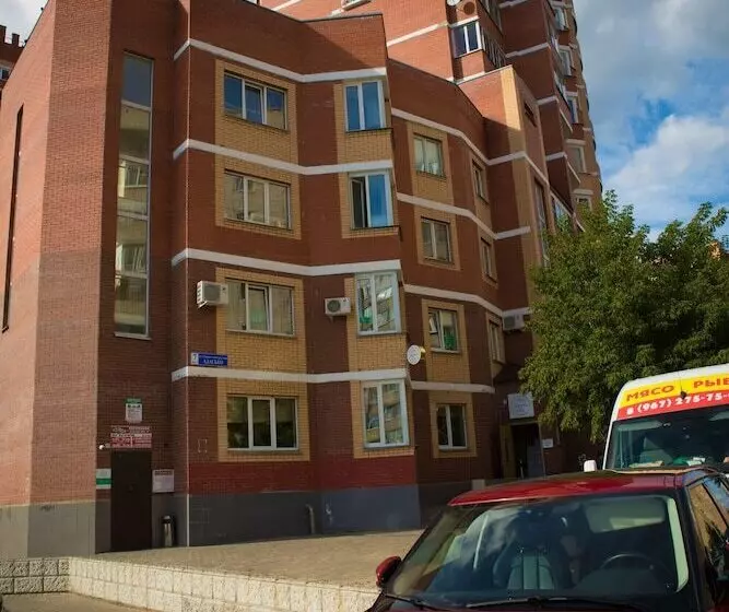 Voskresenskii Hostel