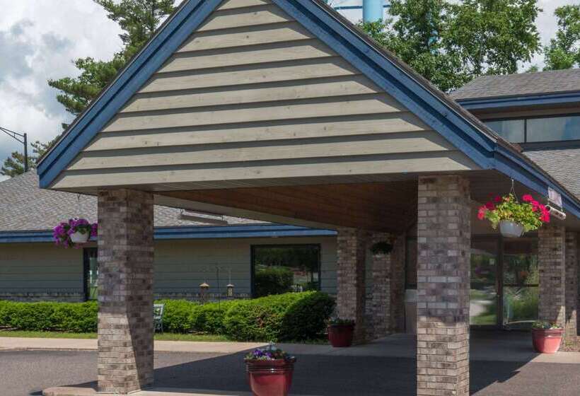 호텔 Americinn By Wyndham Minocqua