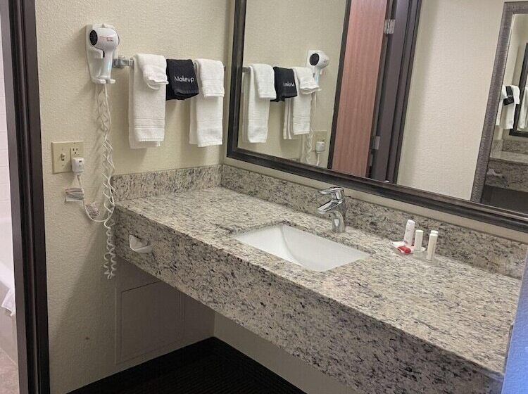 호텔 Americinn By Wyndham Minocqua