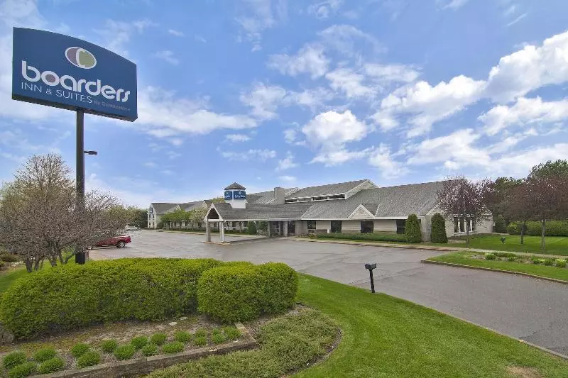 Boarders Inn & Suites By Cobblestone Hotels Faribault