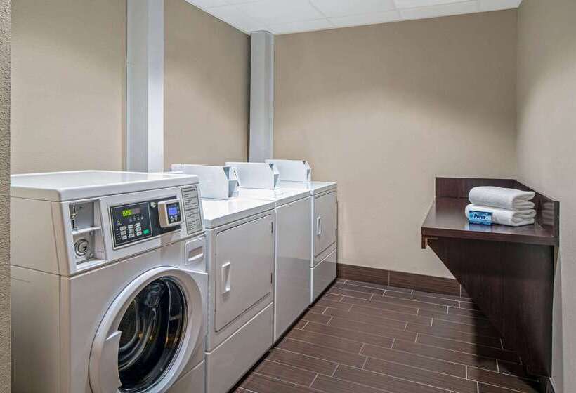 호텔 La Quinta By Wyndham Bonita Springs Naples North