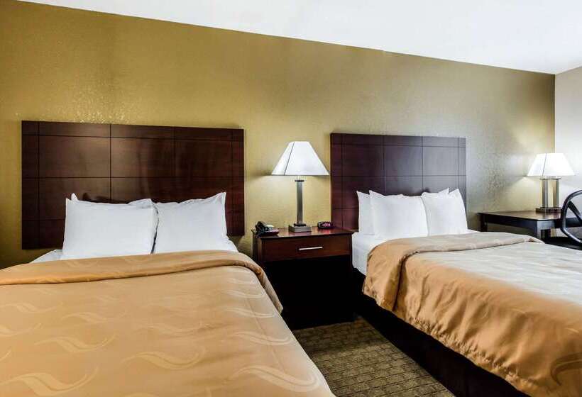 فندق Quality Inn