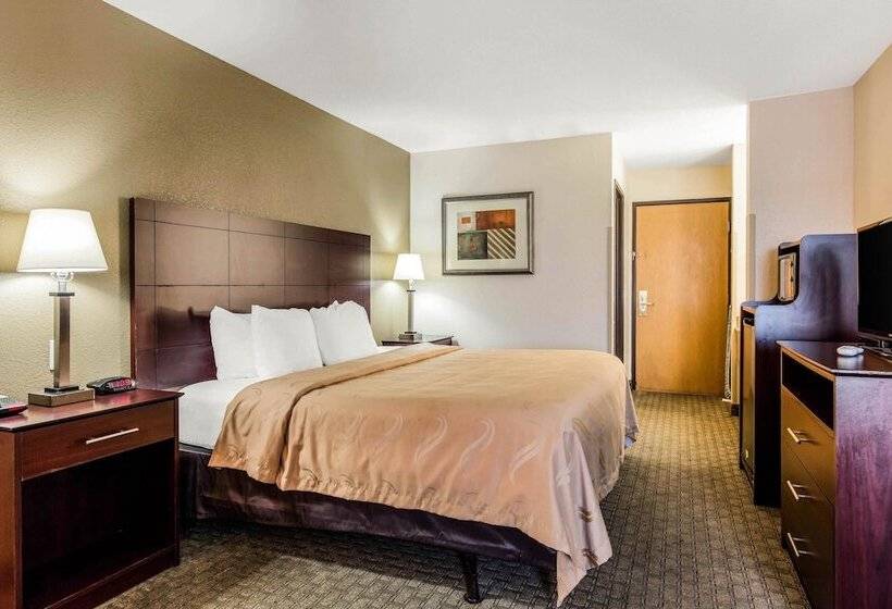 فندق Quality Inn