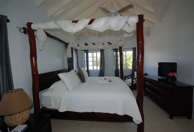 Arawak By The Sea, Silver Sands Jamaica Villas 4br