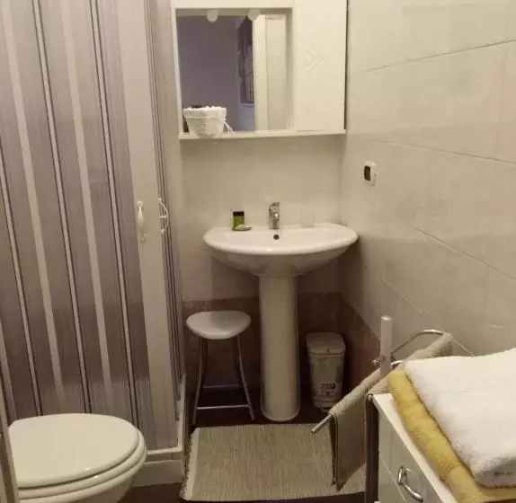 Domus Al Corso Con Servizio B&b
