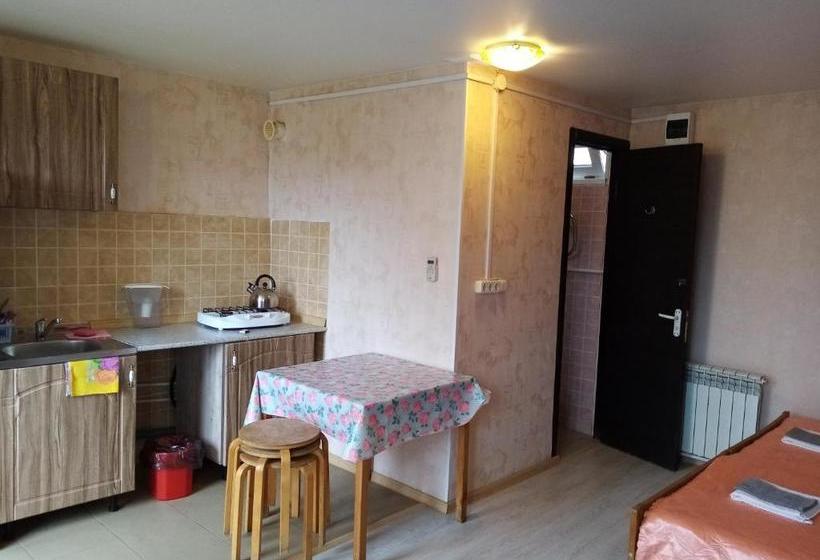 Guest House On Pyatigorskaya Street