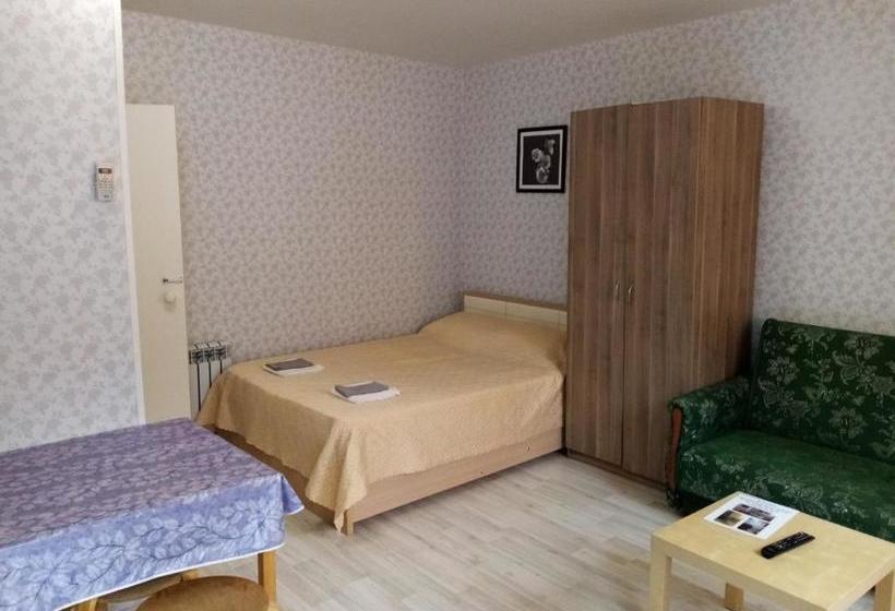 Guest House On Pyatigorskaya Street