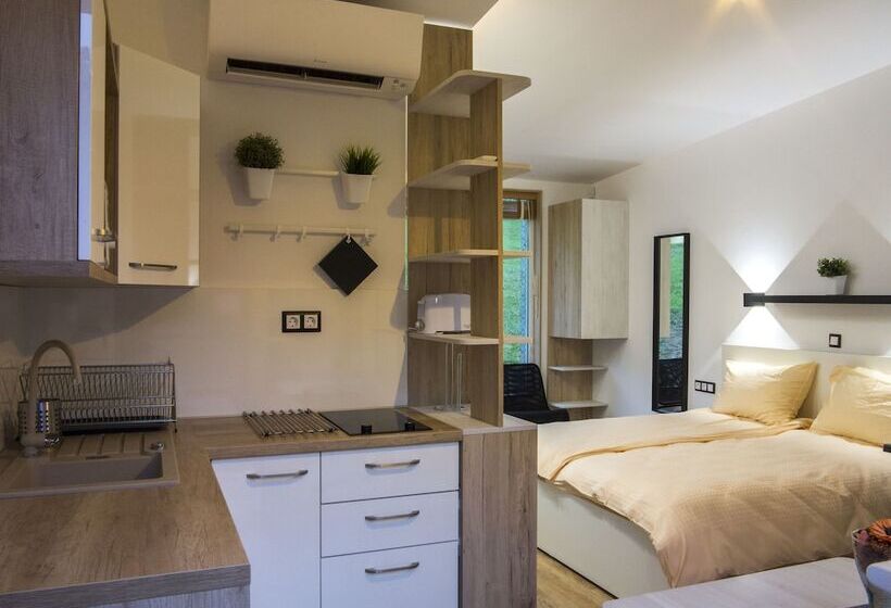 هتل Naturasort Holiday Houses