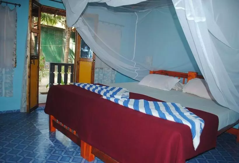 Hotelli Om Shanti Beach Stay Patnem