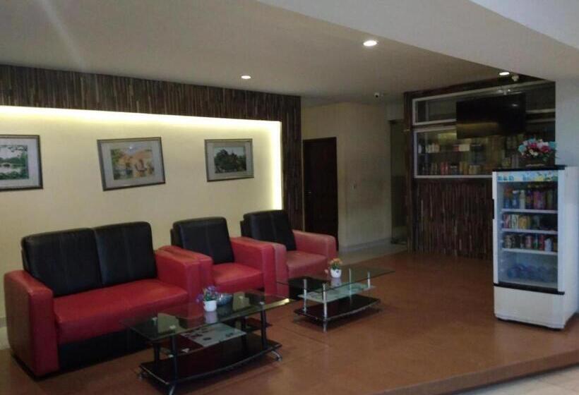 酒店 Parma Pekanbaru