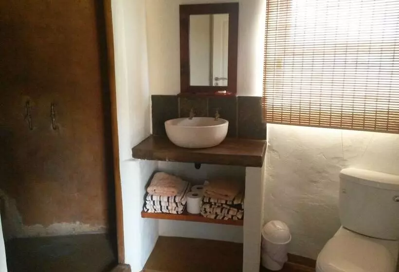 پانسیون African Sun Guest House