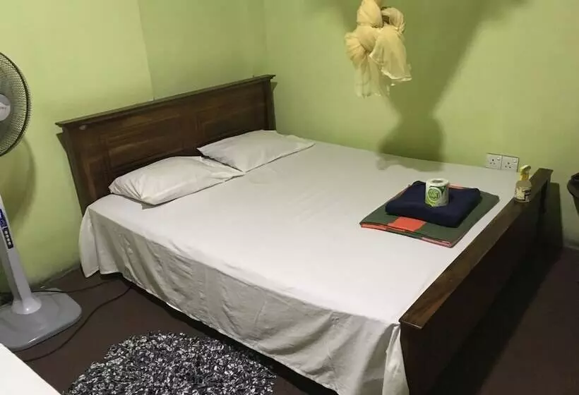 Majatalo Sigiri Lion Lodge