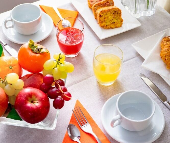 بنسيون Vela Rooms