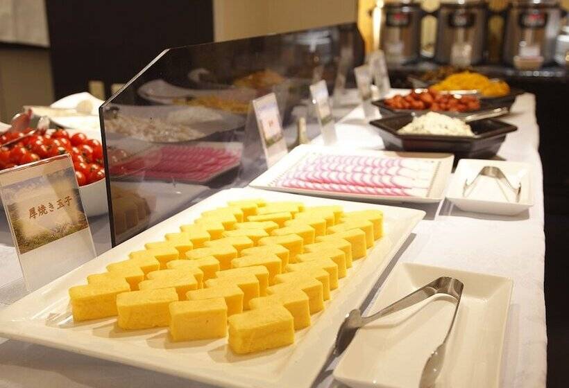 בית מלון כפרי Atami Season