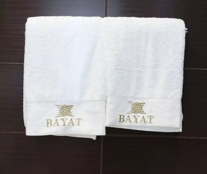 Hotelli Bayat Suites